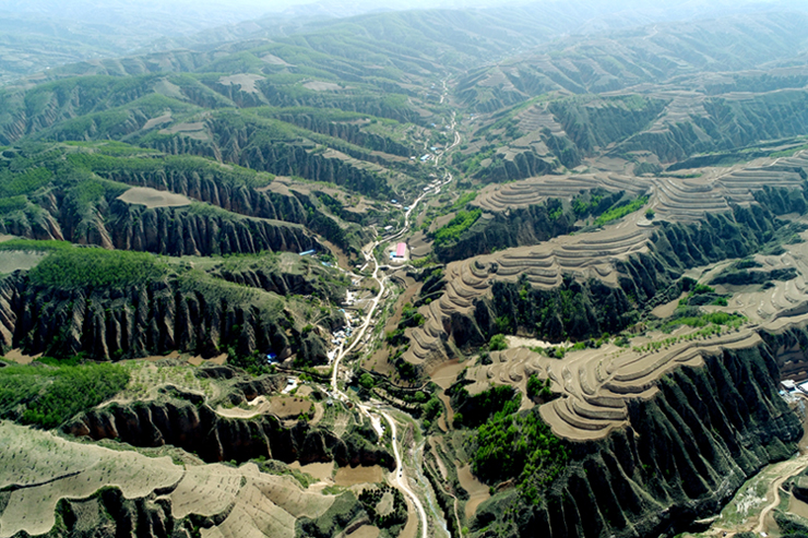 千家万户治理千沟万壑(组图)