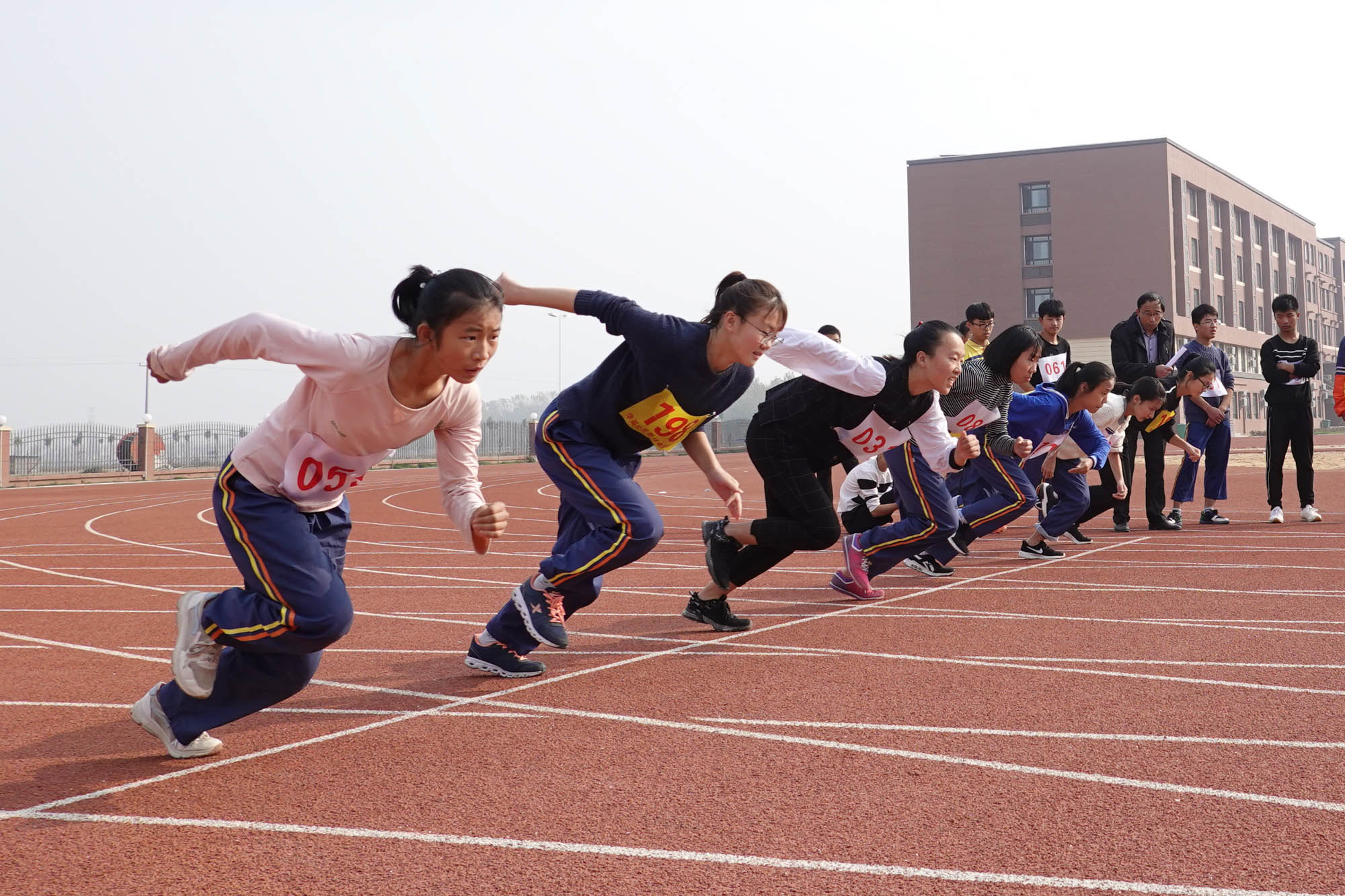 学校运动会-《大众摄影》俱乐部团体会员——印象聊城俱乐部(1星)