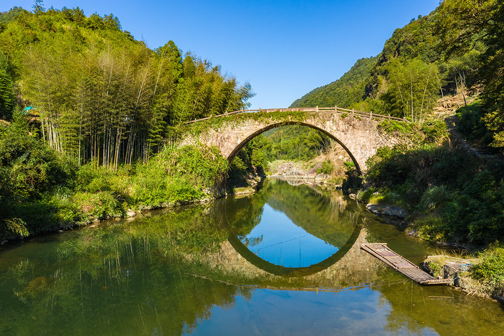 《溪口古桥》(2020年10月摄于柘荣)