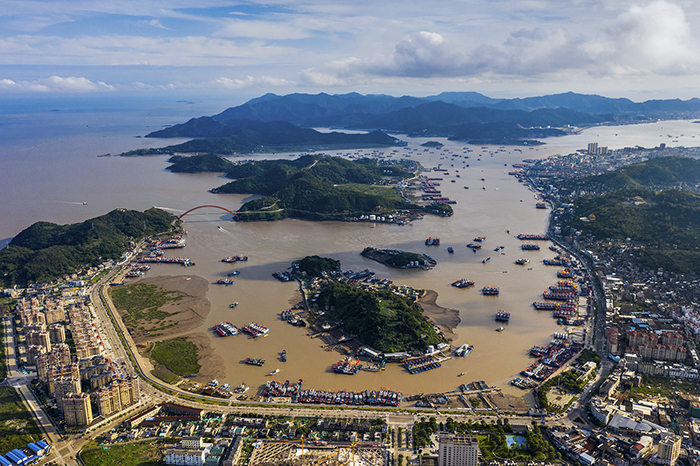 《石浦渔港俯瞰图》