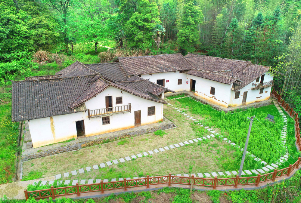 《湘鄂赣革命根据地》组照8张