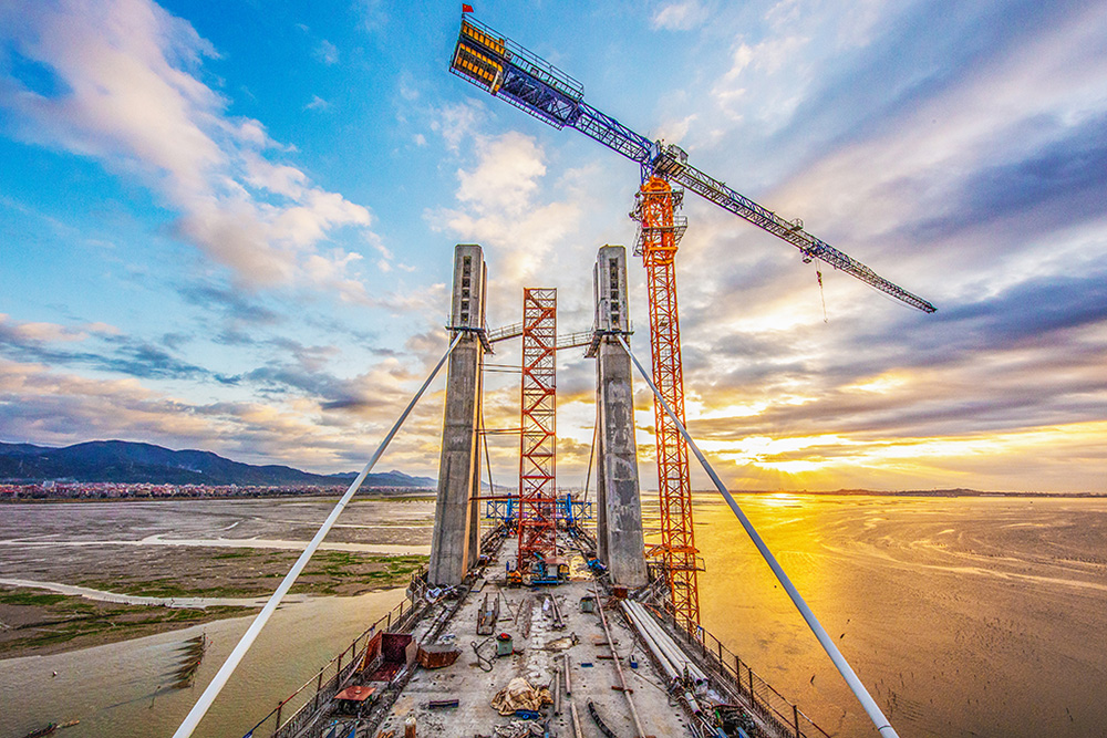 福厦高铁湄洲湾跨海大桥建设侧记(组照1-12)