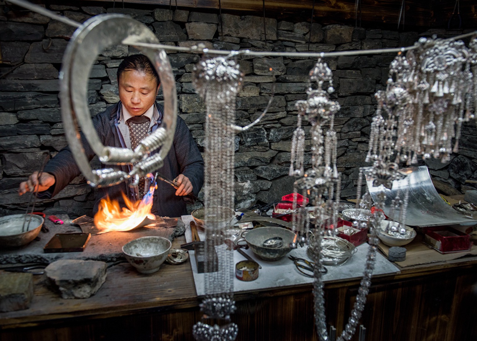 《苗族银饰制作(1-6)》