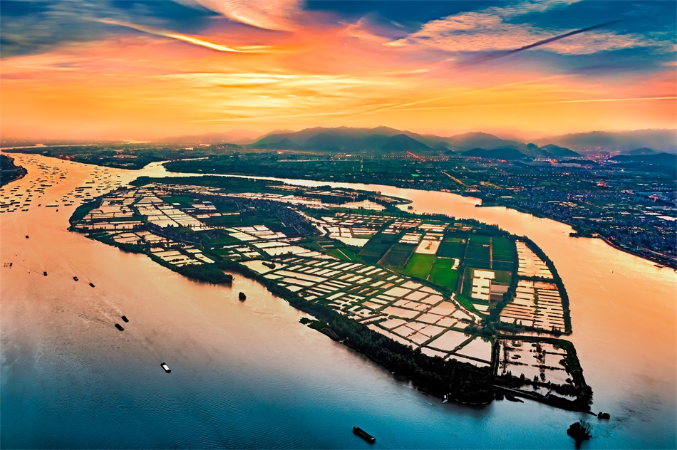 江上渔场-第二届高帆杯"行走中国"全国摄影大展 征稿区-大众摄影网