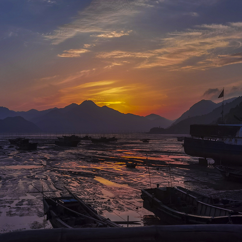 休渔季渔岙霞光-苍南168黄金海岸线大岙渔村