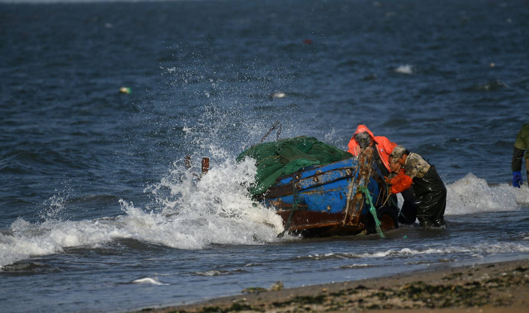 搏浪-第四届"大美渔村 平安渔业"中国渔业征稿区-大众摄影网