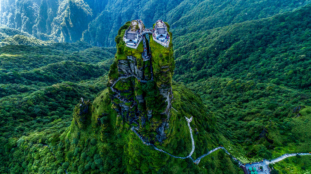 《一览众山小》