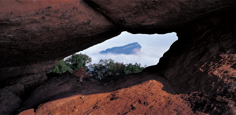 谢锦树丹霞地貌科普摄影展